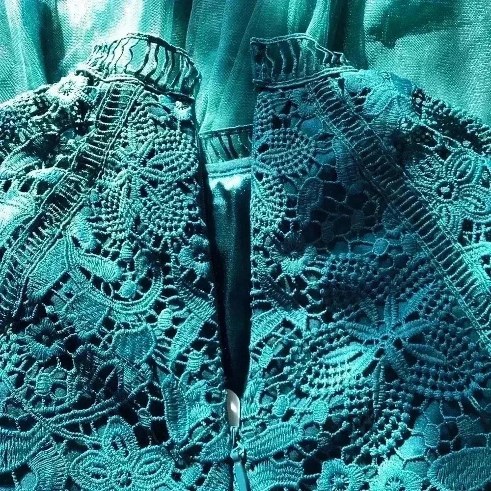 Ch Chi London NWT Green Crochet Lace Tulle Mini Dress Size UK6/US2 - Picture 10 of 15